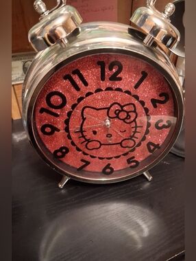 Hello Kitty Pink Glitter Alarm Clock with Silver Case